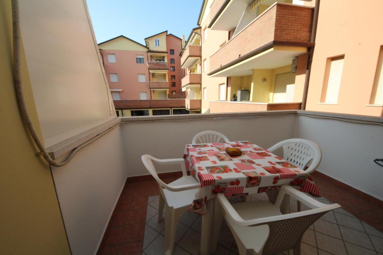 Acquasmeralda Appartamento 03 Rosolina Mare Exterior foto